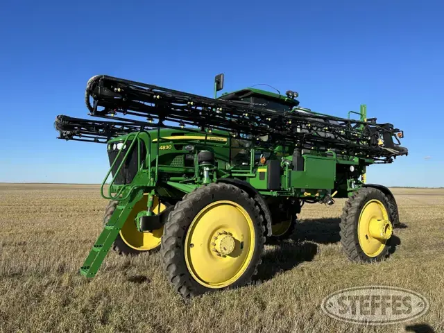 2012 John Deere 4830