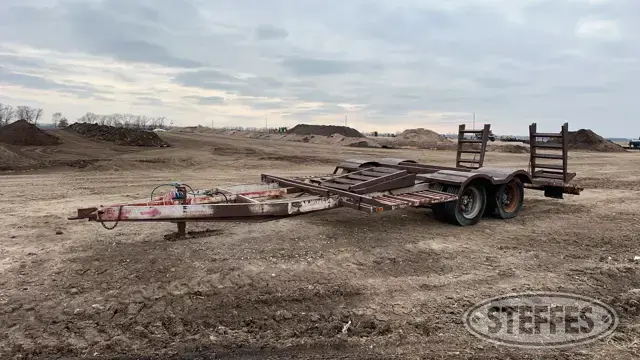 Tandem axle combine trailer