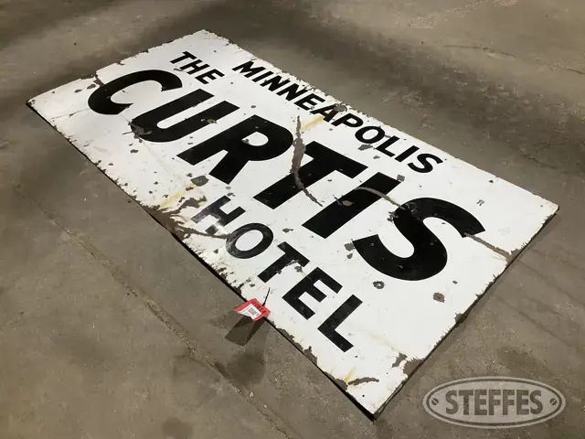 Curtis Hotel sign