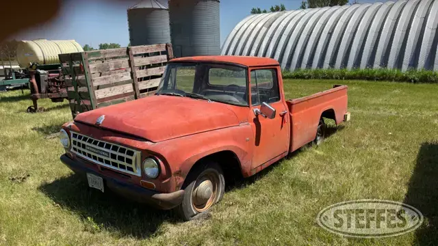 International 1100