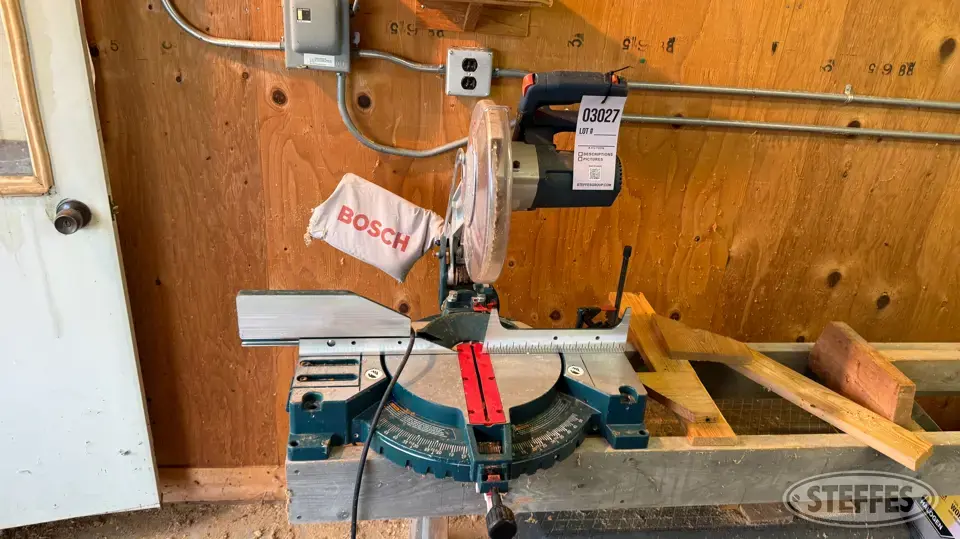 Bosch compound miter saw Power Tool