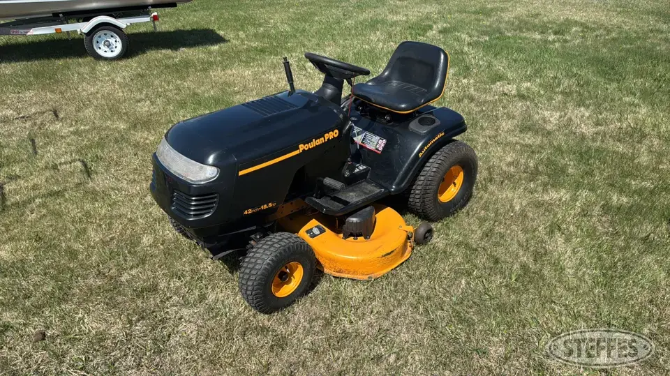 Poulan Pro Lawn Tractor
