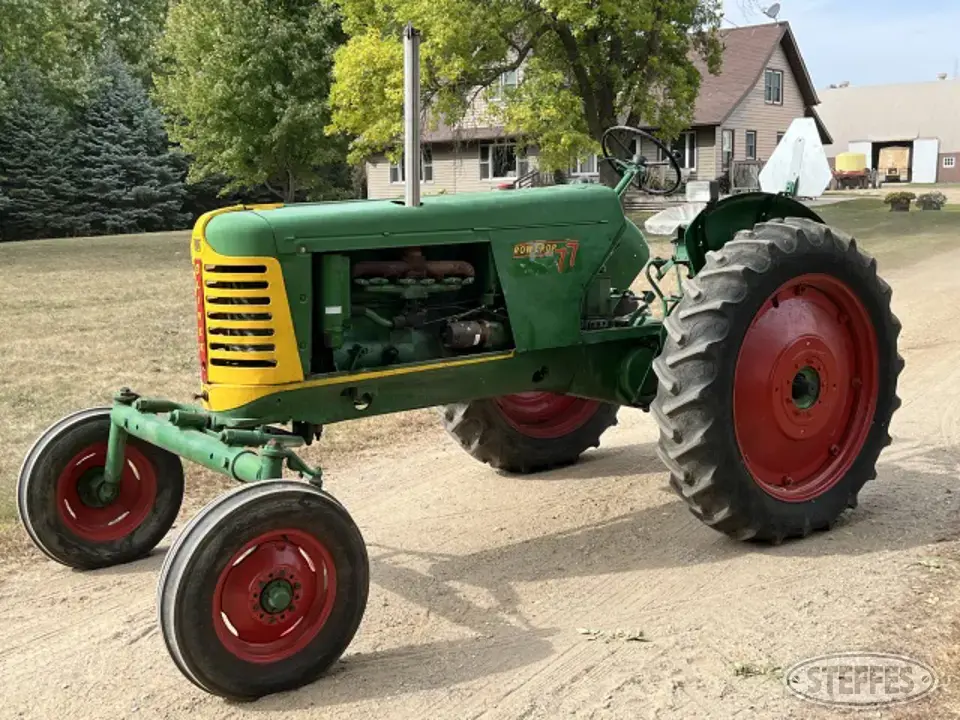Oliver 77 2WD Tractor