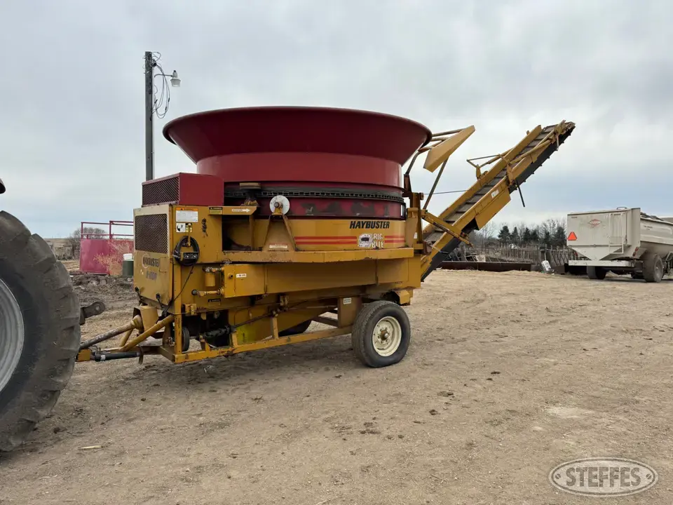 1994 Haybuster H100 Big Bite Forage Processing