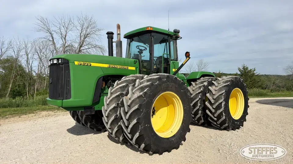 1999 John Deere 9400 4WD Tractor