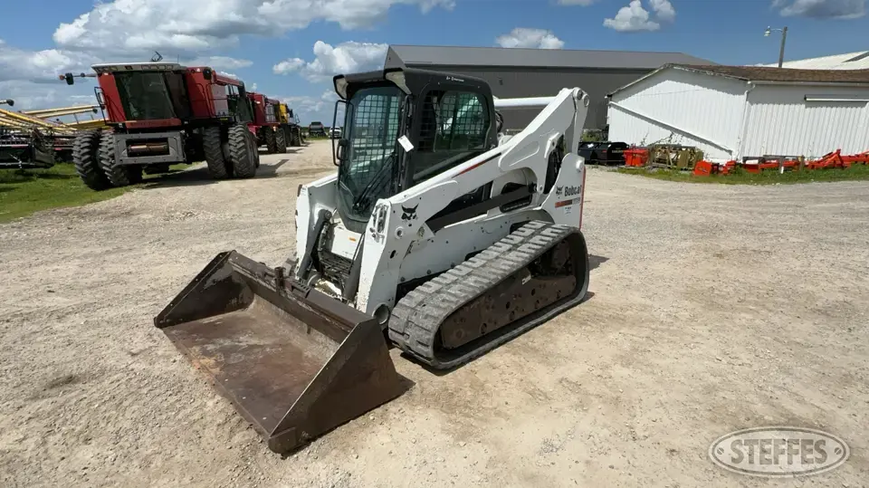 2011 Bobcat T870 Tracked Skid Steer