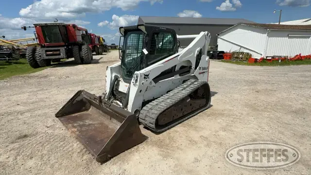 2011 Bobcat T870