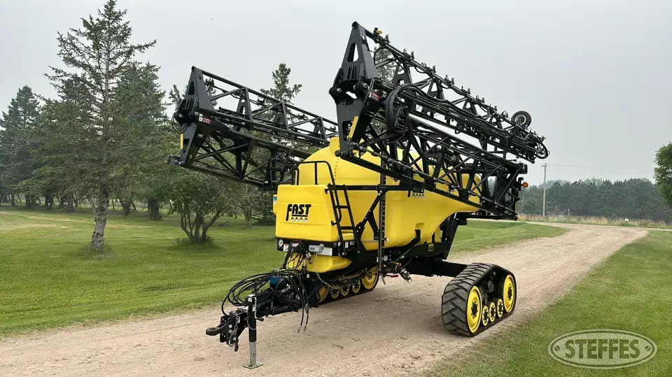 2022 Fast 9524T Pull-Type Sprayer