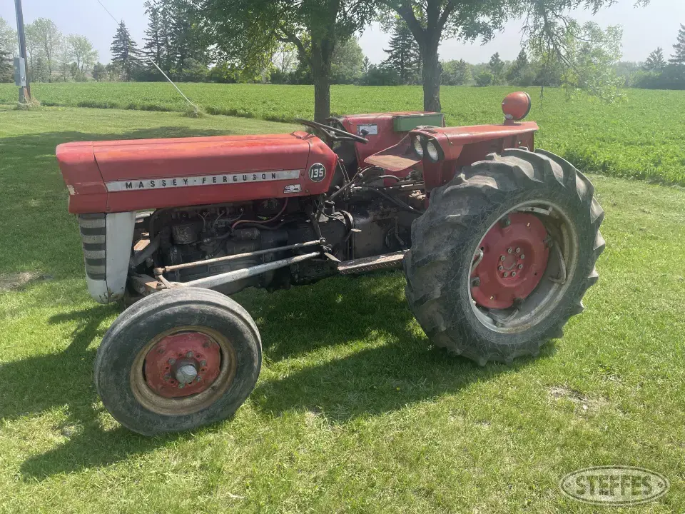 Massey Ferguson 135 2WD Tractor