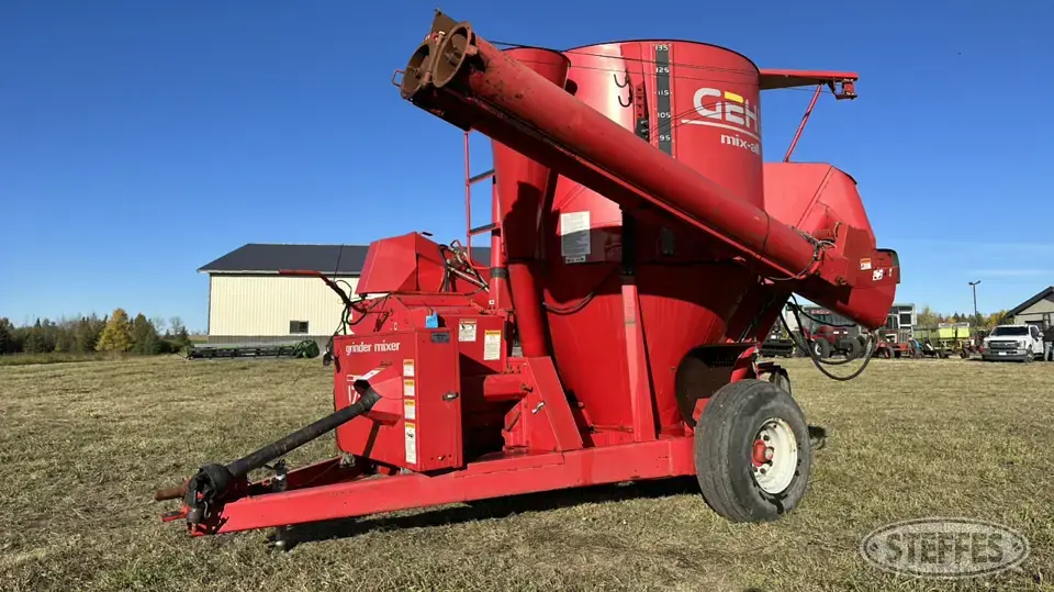 Gehl 170 Forage Processing