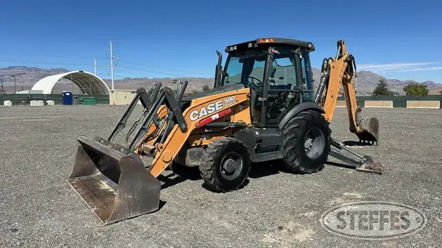 2017 Case 580 Super N WT