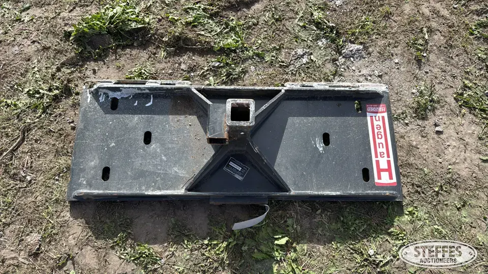 Haugen skid steer receiver hitch adapter Skid Steer Attachments-Other