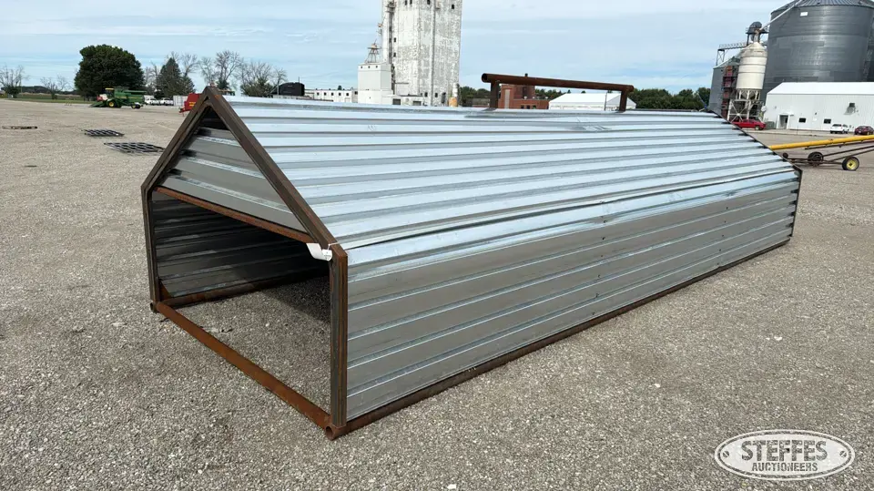 Portable livestock shelter Livestock Equipment-Other