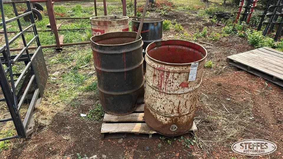 (4) Garbage cans General Business Support Item