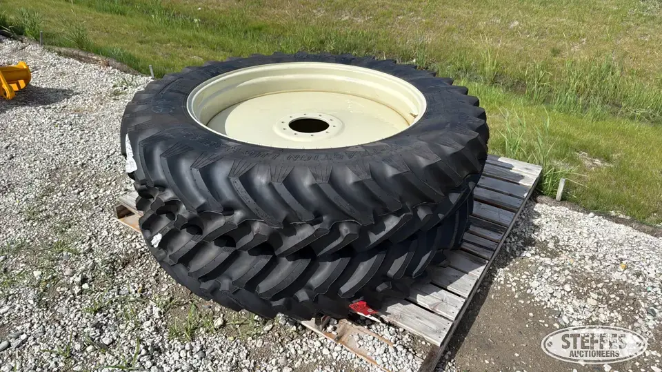 (2) Titan Hi-Traction 380/90R46 Tractor-Implement Tire