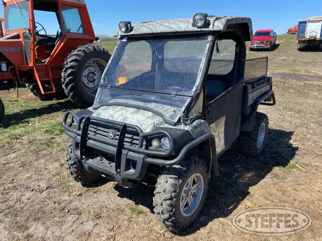 2014 John Deere Gator