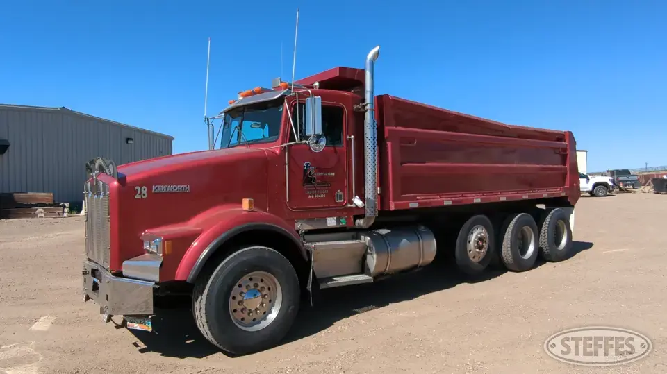 1995 Kenworth T800B Dump Truck