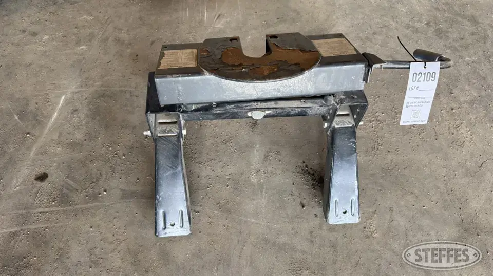 Reese Pro Series 16K Farm Support Item