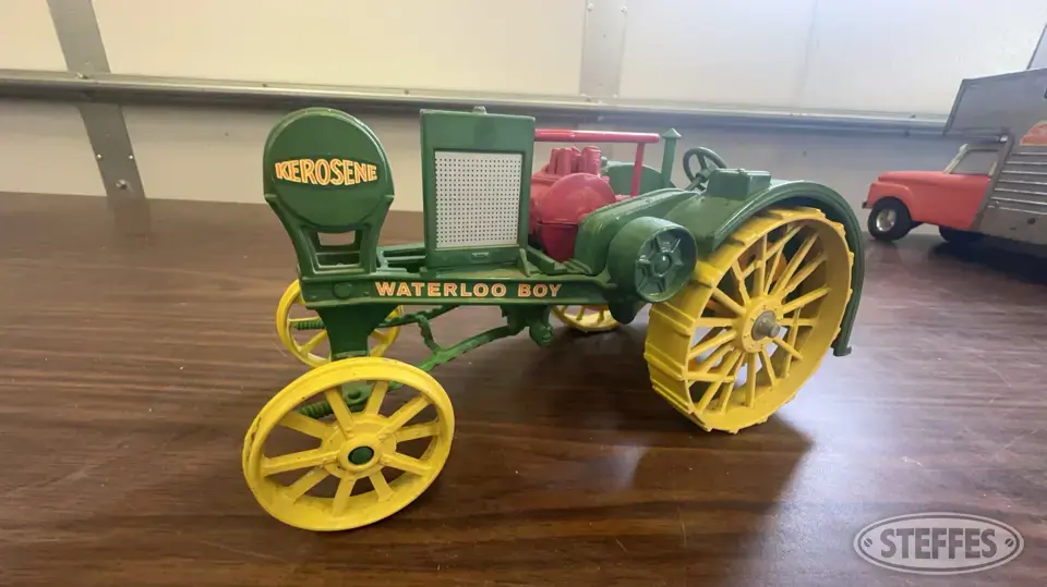 John Deere Waterloo Boy Personal Property