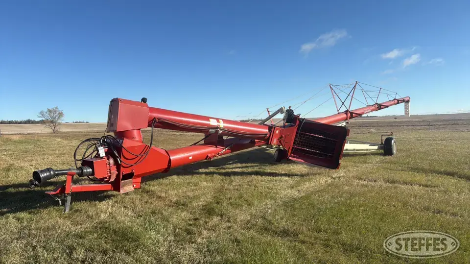 Buhler Farm King Y16104 Swing Hopper Auger