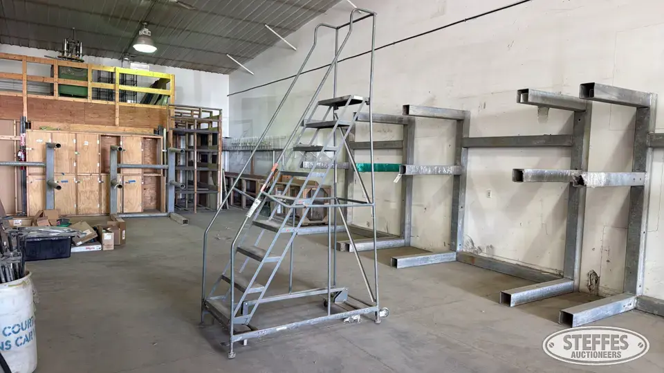 Portable stairs General Tools and Shop Supply
