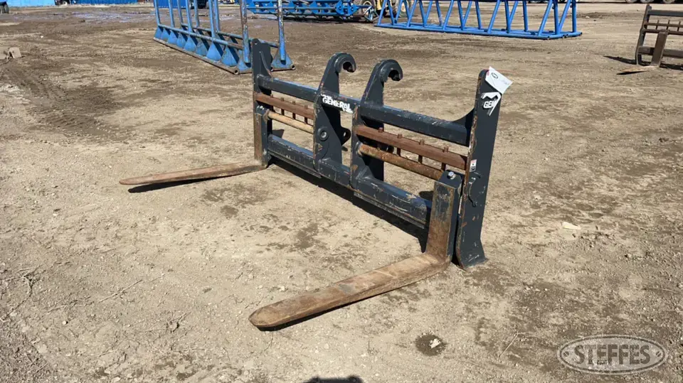 General WA200 Loader Attachment