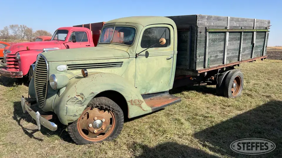 1938 Ford 85 Single Axle Boxed Truck