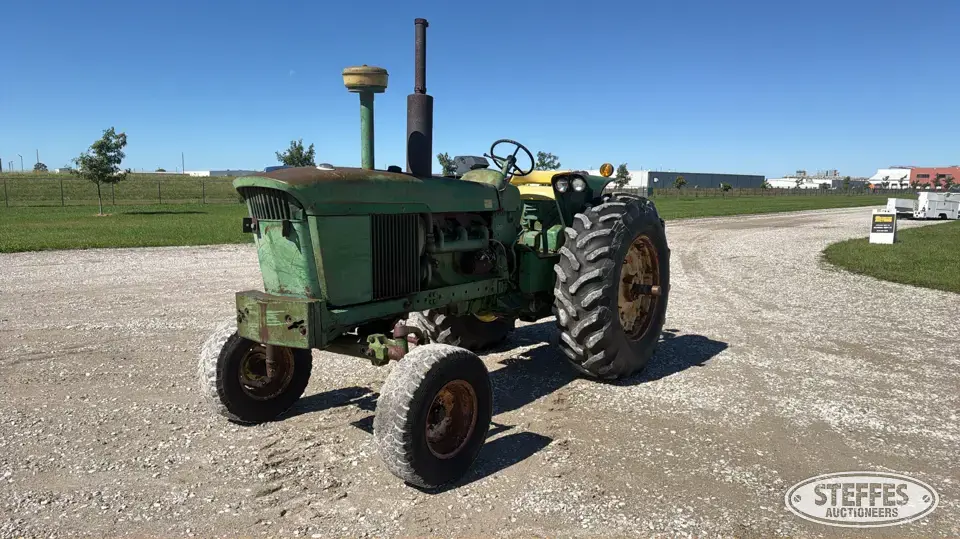 1967 John Deere 4020 2WD Tractor
