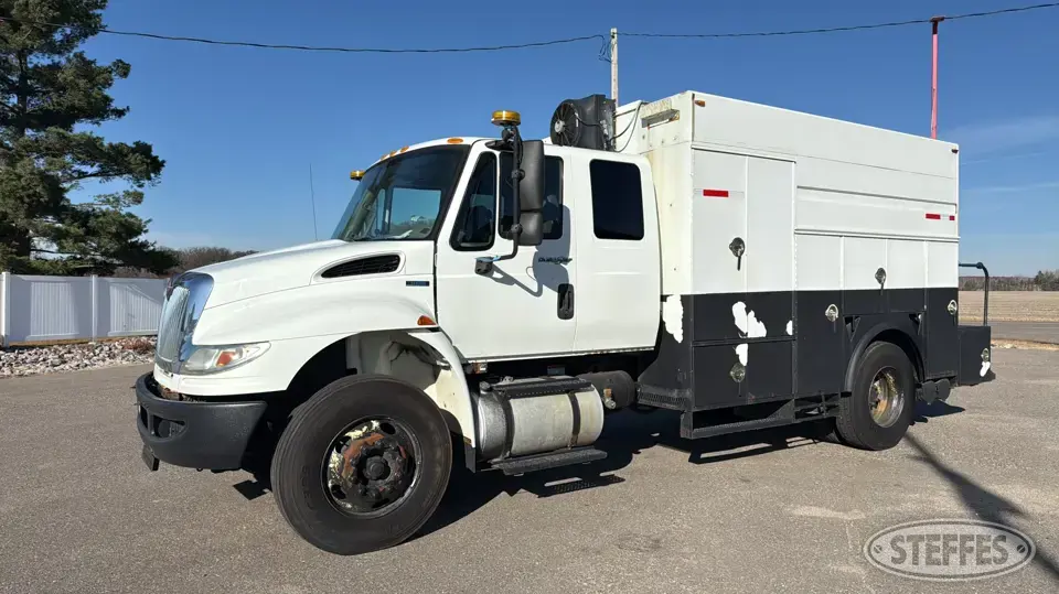 2011 International DuraStar 4400 Service Utility Truck