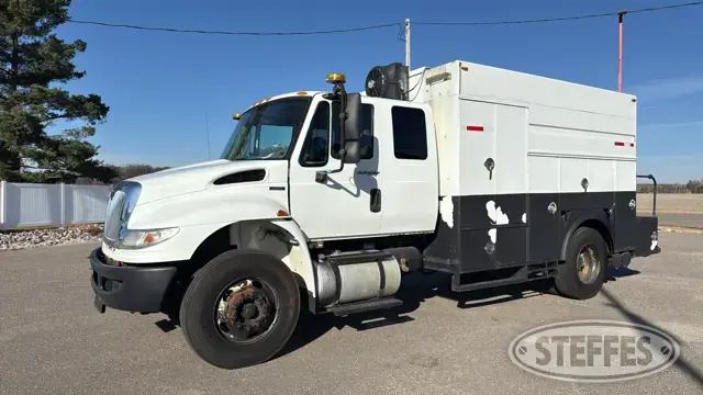 2011 International DuraStar 4400