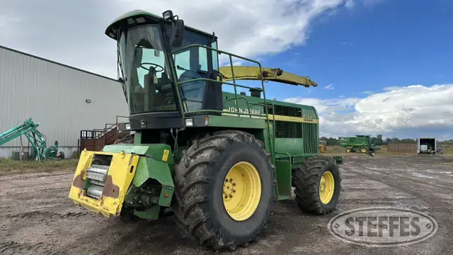 1999 John Deere 6650