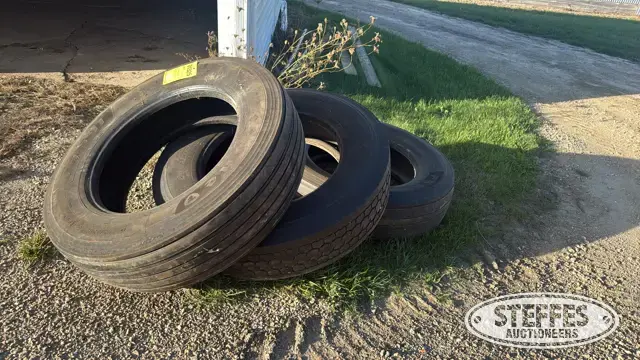(3) Firestone 285/75R24.5 tires