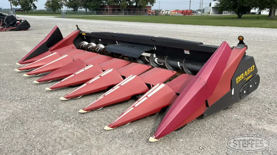 2009 Drago N8TR Series I Corn Head