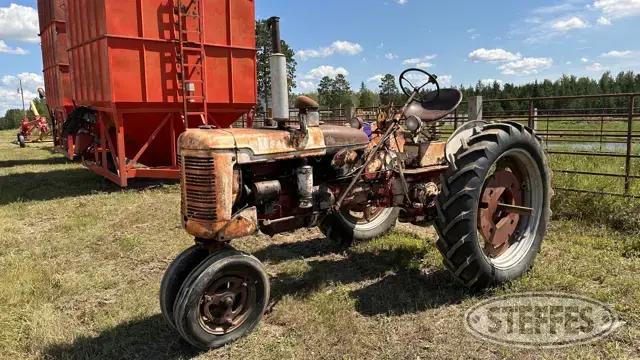 1950 Farmall C Demonstrator w/attachments