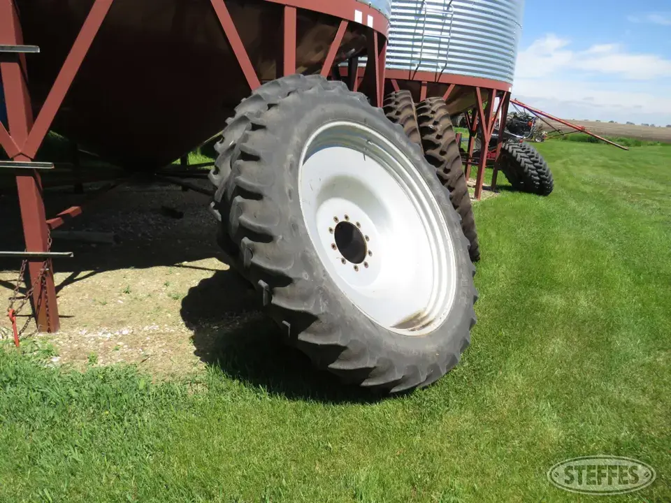 (2) Goodyear DT800 tires Tractor-Implement Tire