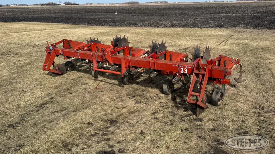 International 133 Row Crop Cultivator