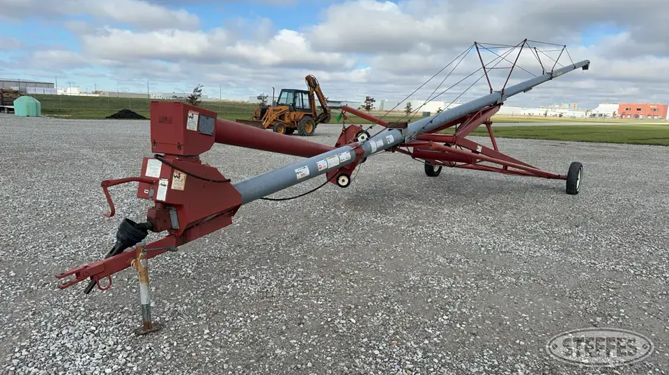 Mayrath Swing Hopper Auger