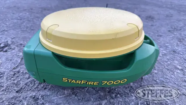 John Deere StarFire 7000