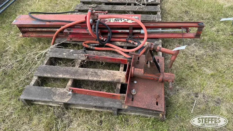 Shaver hyd. post pounder Tractor Loaders and Attachment