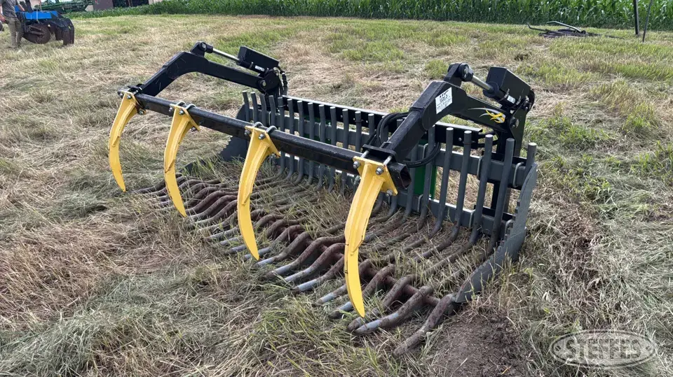 MDS Tractor Loaders and Attachment