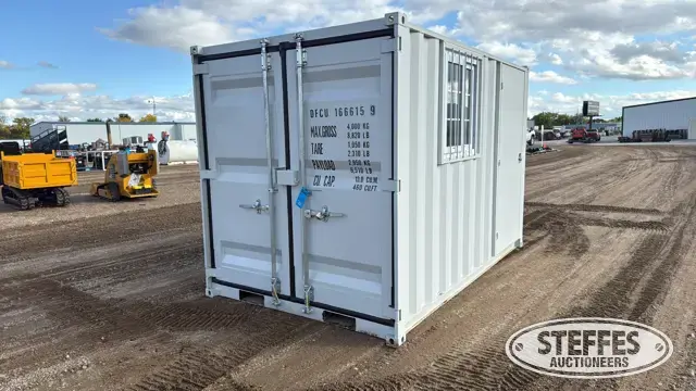 Shipping container