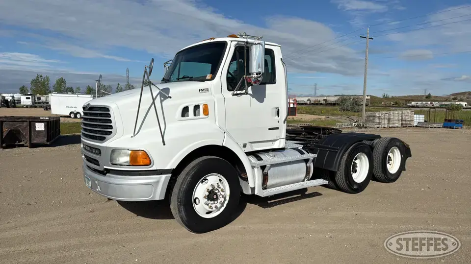 2005 Sterling AT9500 Conventional Truck without Sleeper
