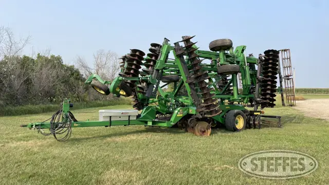 John Deere 2623VT
