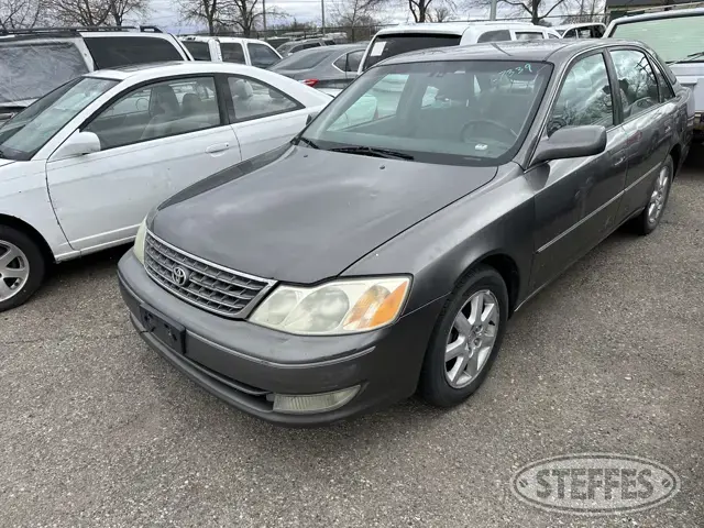 2004 Toyota Avalon XL