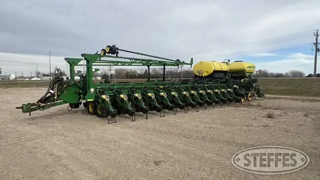 2014 John Deere DB90