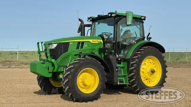 2023 John Deere 6R 155