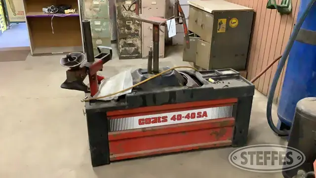 Coats 40-40SA tire machine