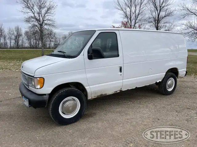 2000 Ford E250