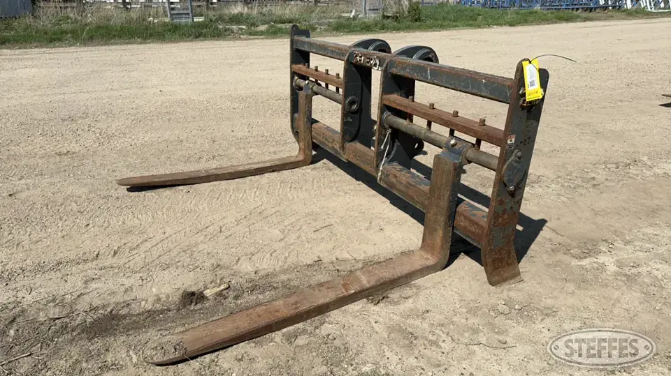 TRM Mfg. Loader Attachment