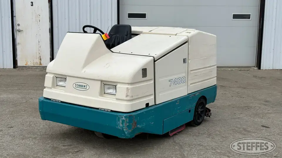 2000 Tennant 7400 General Business Support Item